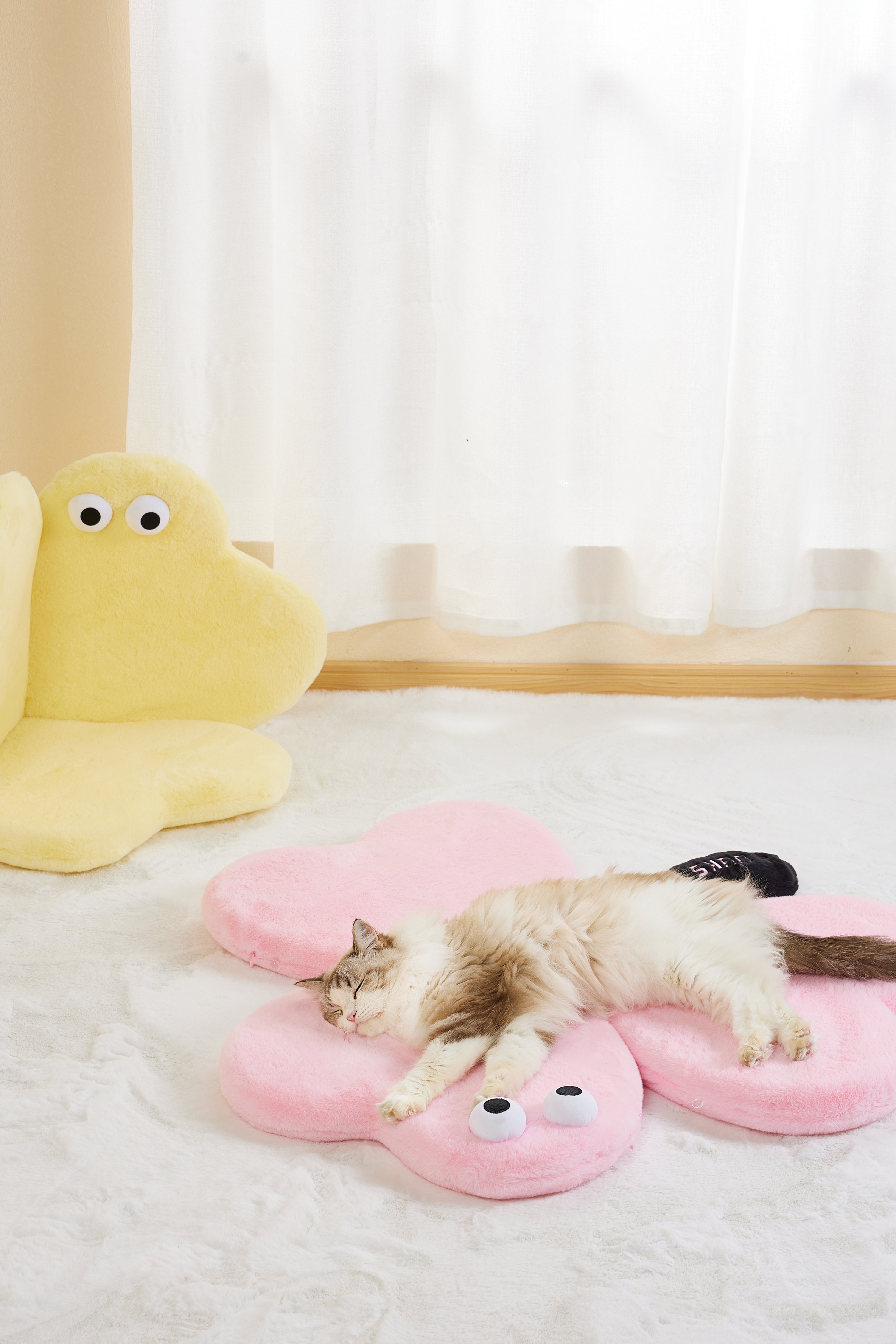 Clover Solid Color Sponge Pet Bed Mat